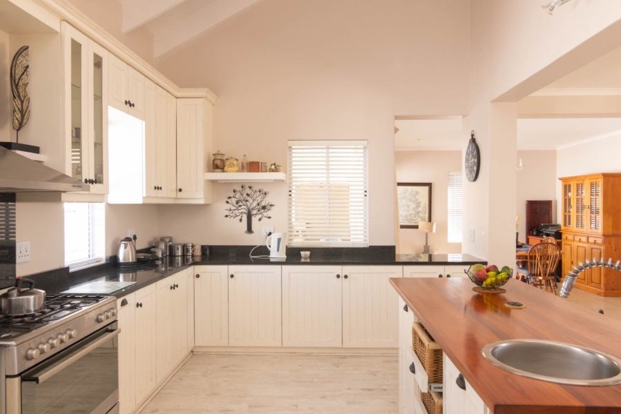 3 Bedroom Property for Sale in Laaiplek Western Cape